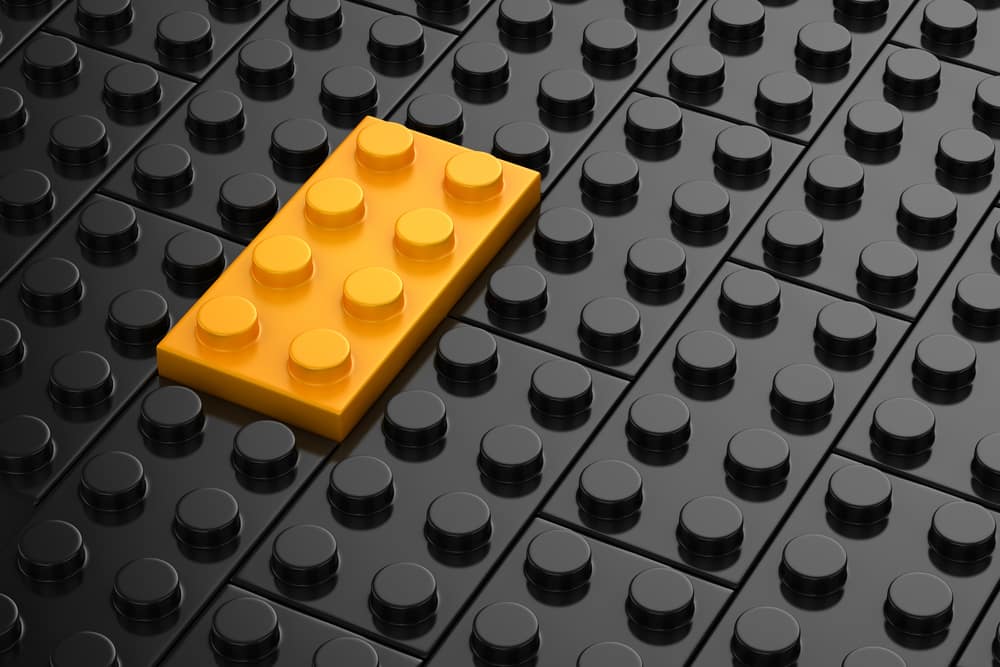 be-different-yellow-lego.jpg